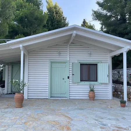 The White House Above Egremni Semesterbostad *