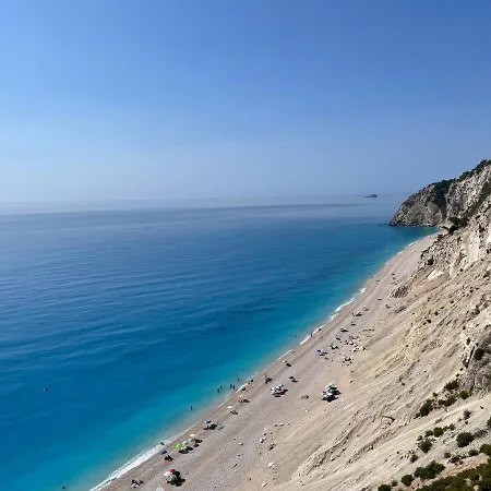 Semesterbostad The White House Above Egremni Athánion