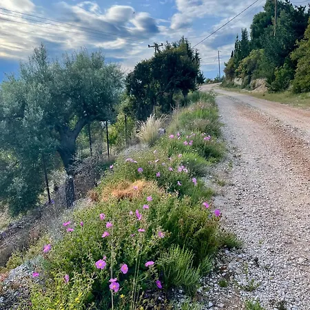 The White House Above Egremni *